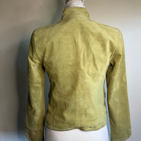 Leather jacket - Picture 8 of 11